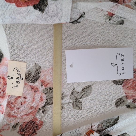 🔴SOLD🔴Vintage Chiffon Poet Sleeve Dressing Gown Size M - Picture 14 of 15